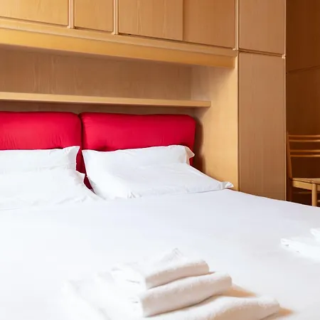 Apartamento Bruni 2 *